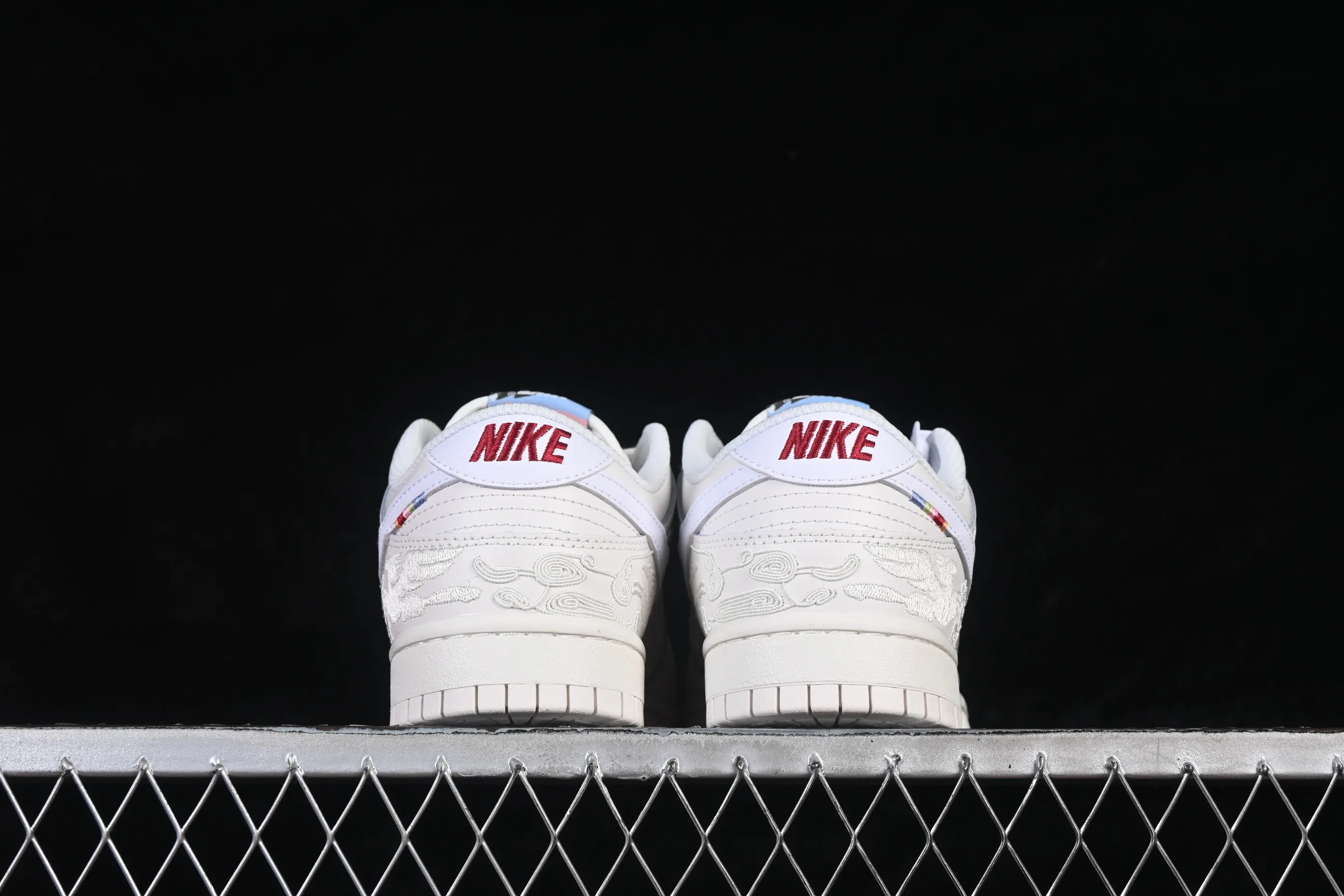 All categories Nk SB Dunk series Nk SB Dunk Low low-top sneakers Nike SB Dunk Low Year of the Horse limited low-top casual sneakers IQ1120-011